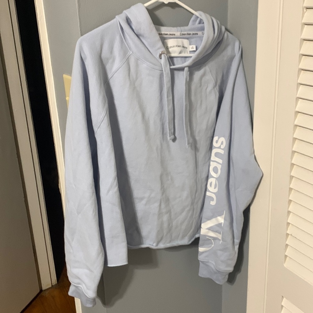 Girls/juniors Calvin Klein longer style but still cropped hoodie. NWOT!